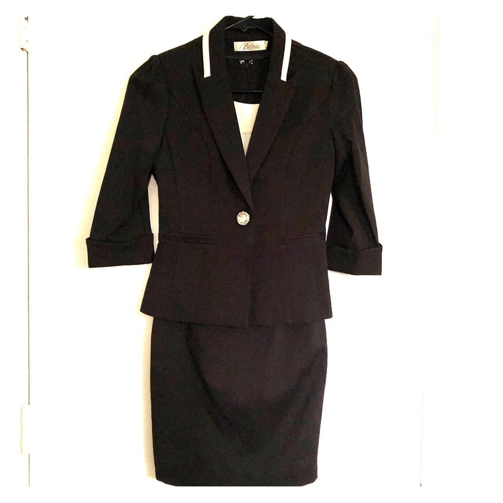 NWOT 2 piece suit from Japan